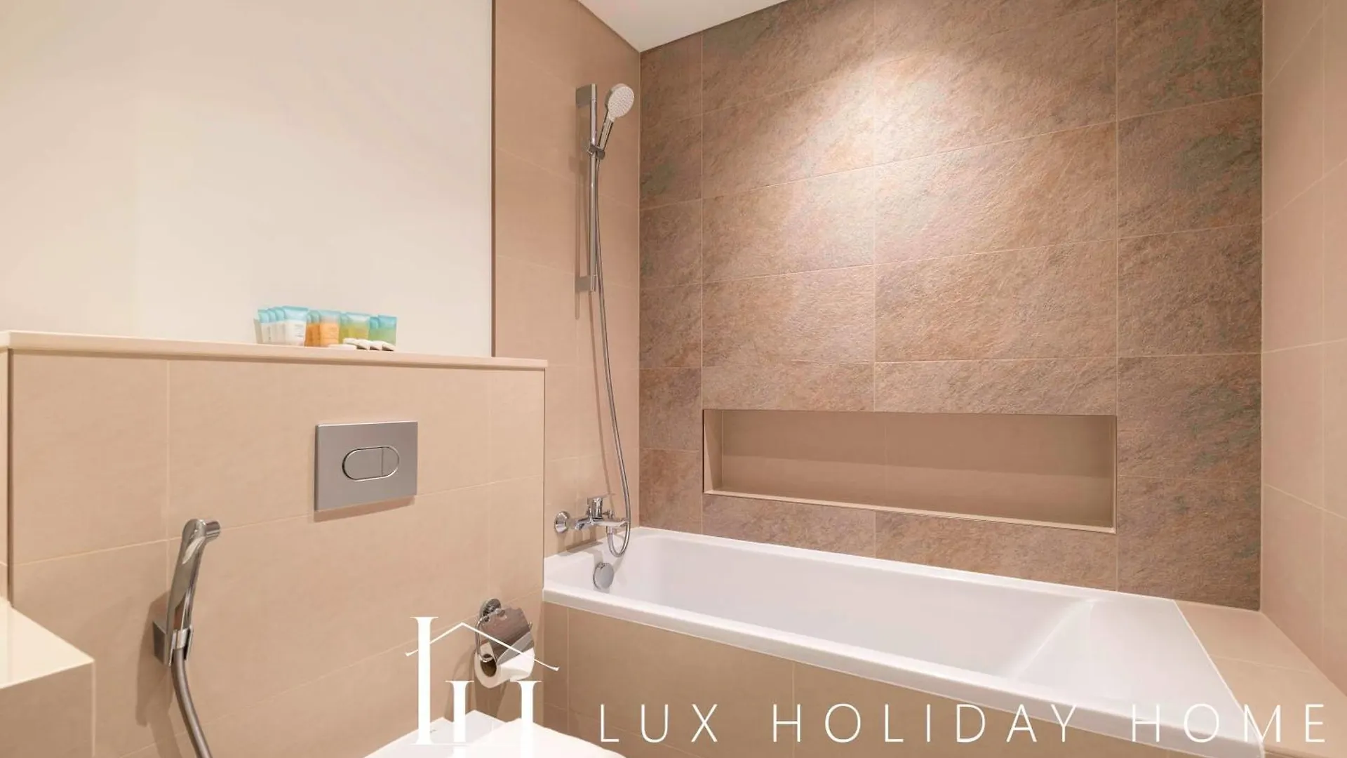 Lux The Downtown Zabeel View Suite 2 Dubai Apartment